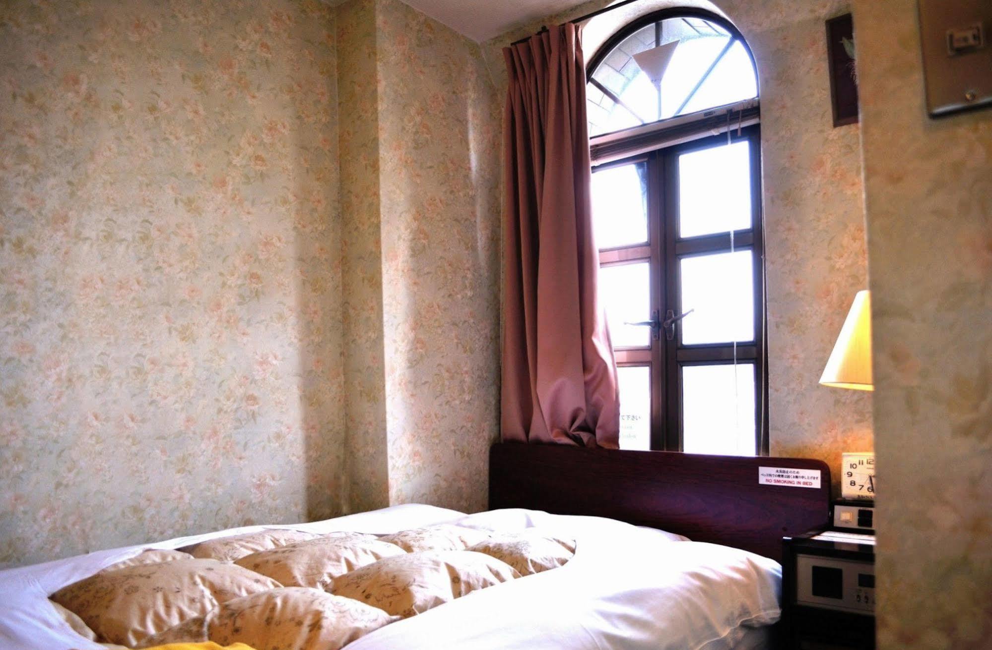 Kochi Sakura Hotel Esterno foto